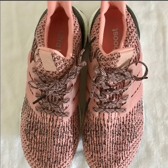RARE Adidas UltraBoos 3.0!!! - Picture 3 of 4